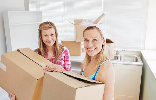 Secure storage space for furniture and boxes in Ilford